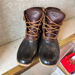 Sperry Brown Leather and Black Rubber Duck Boots